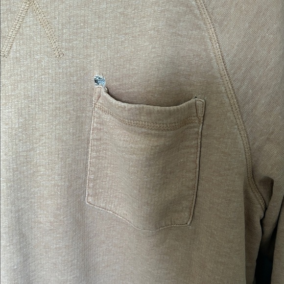 Patagonia women’s crewneck sweatshirt medium tan - Picture 3 of 5